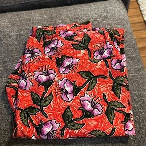 New LulaRoe Tall & Curvy Leggings